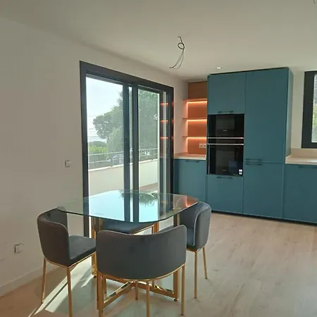 Vil·la Maison De Vacances Begur Avec Piscine Et Parking, 1,5 Km Des Plages Begur